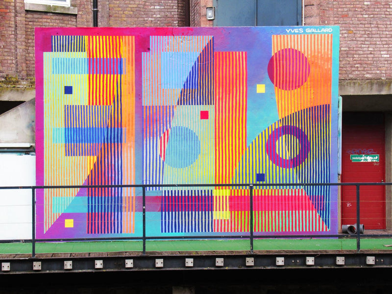 Graffiti Artist Yves Gallard Completes New Mural in Ghent