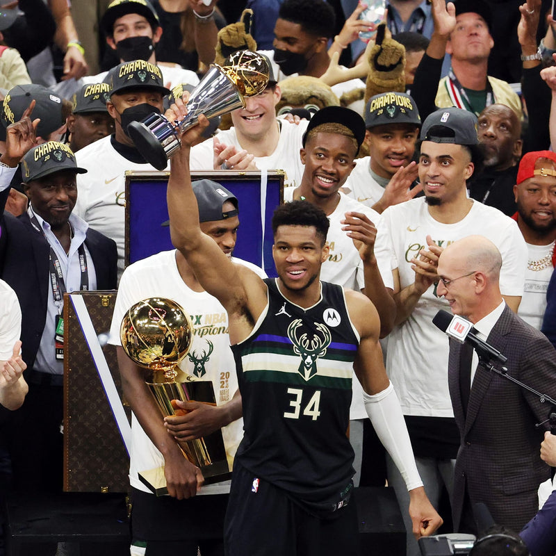 A Milwaukee Mural Took 250 Hours to Paint. It Took One Night to Deface After Giannis Left for Miami.