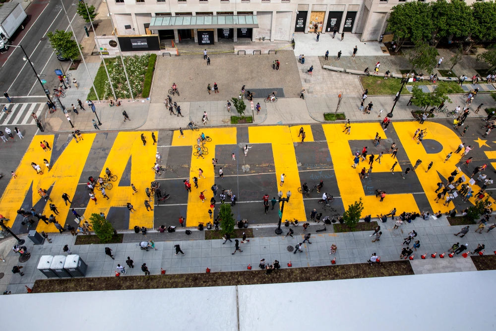 DC Mayor Renames White House Street 'Black Lives Matter Plaza'